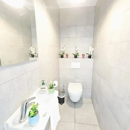 Апартаменты Urban 1br Flat W Terrace&parking *